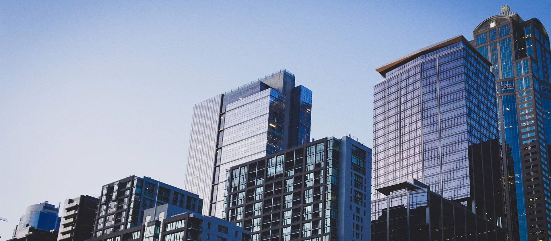 Banner - Claudia Meireles Creci-PR 54044 /      Adélio Meireles Creci-PR 36859