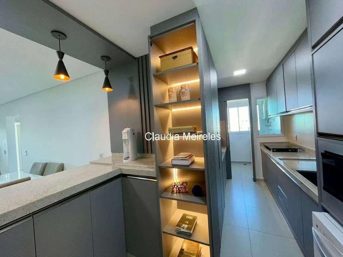 Apartamento de luxo à venda, com 3 quartos, 111,95m² - Claudia Meireles Creci-PR 54044 /      Adélio Meireles Creci-PR 36859