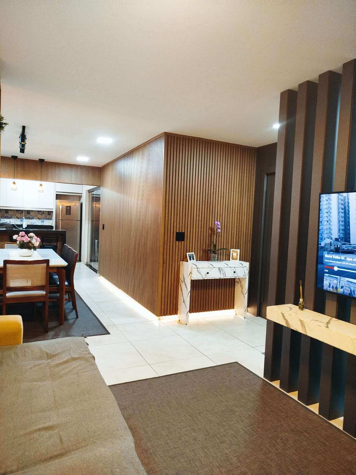 Casa à Venda Bairro Belmonte-Cascavel PR - Claudia Meireles Creci-PR 54044 /      Adélio Meireles Creci-PR 36859