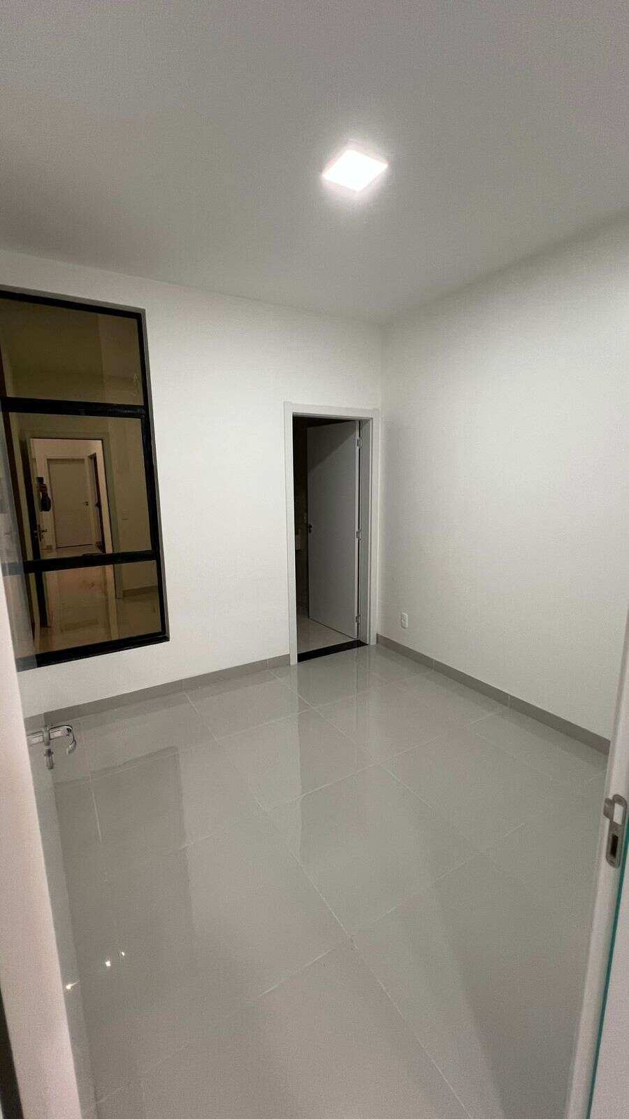 Casa Nova Angras dos Reis - Claudia Meireles Creci-PR 54044 /      Adélio Meireles Creci-PR 36859